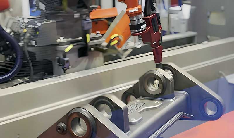 Saldatura robotizzata: efficienza, uniformità e controllo nei processi di carpenteria industriale